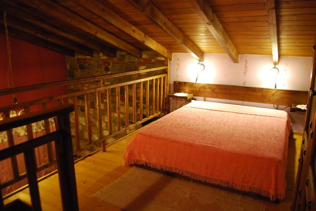 Hotel Tzivaeri Likodhrómion Esterno foto