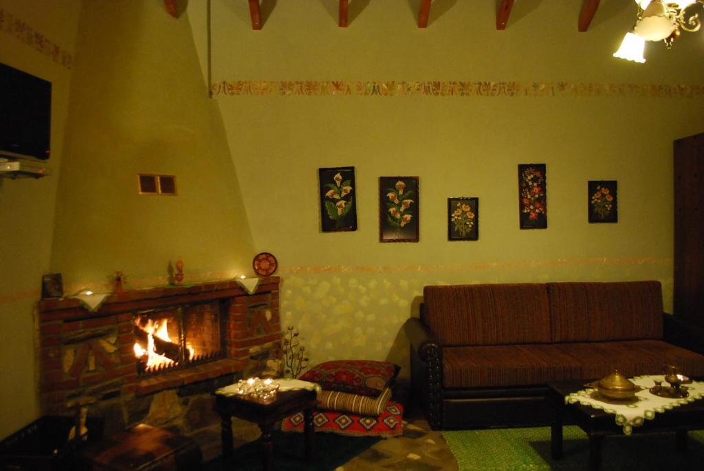 Hotel Tzivaeri Likodhrómion Camera foto