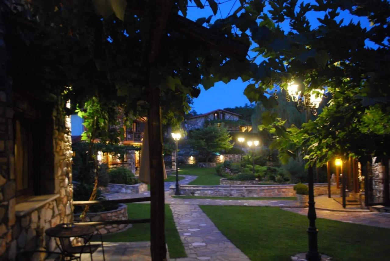 Hotel Tzivaeri Likodhrómion Esterno foto